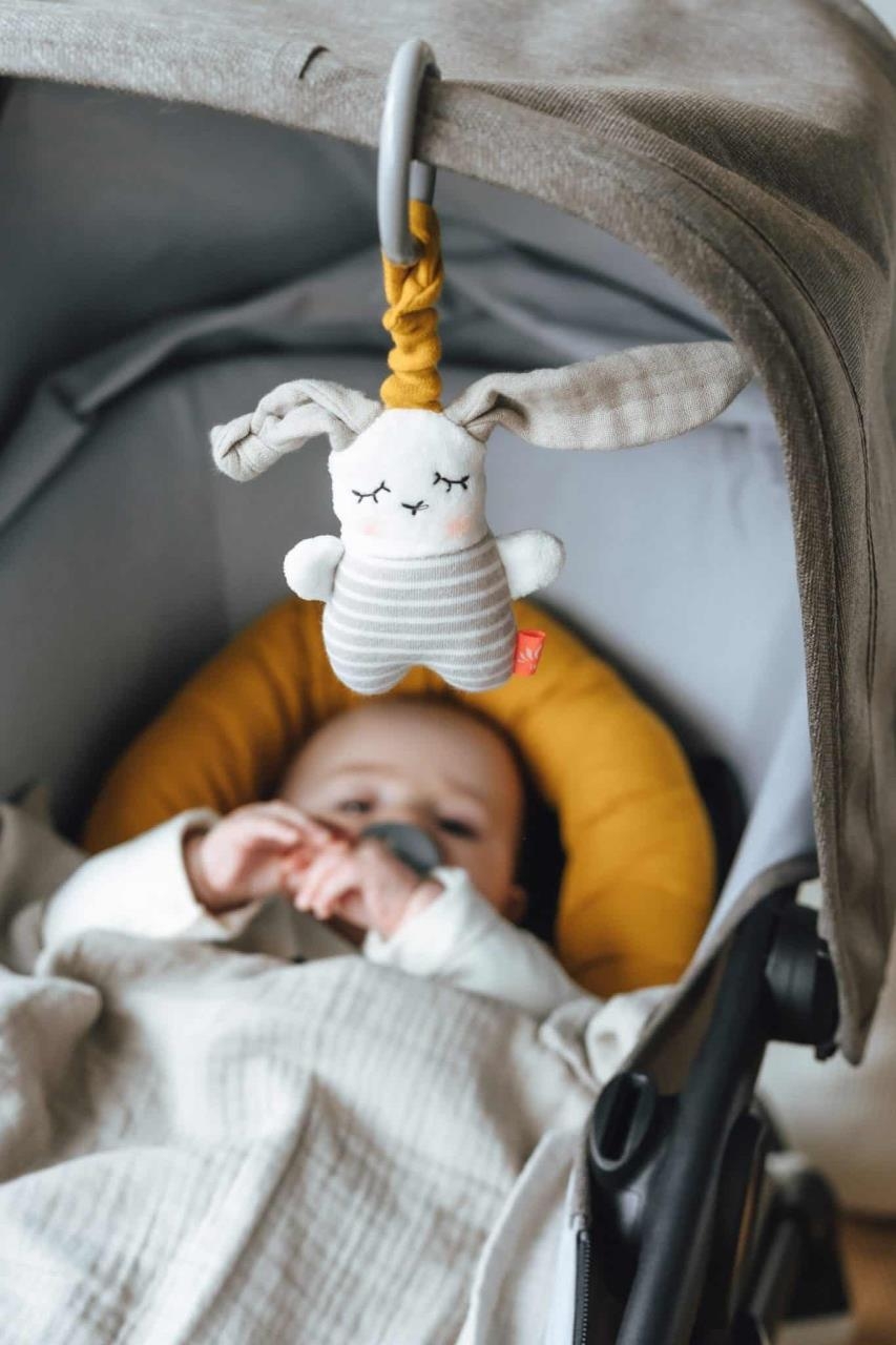 Gesicht, Kopf, Person, Krippe, Babybett