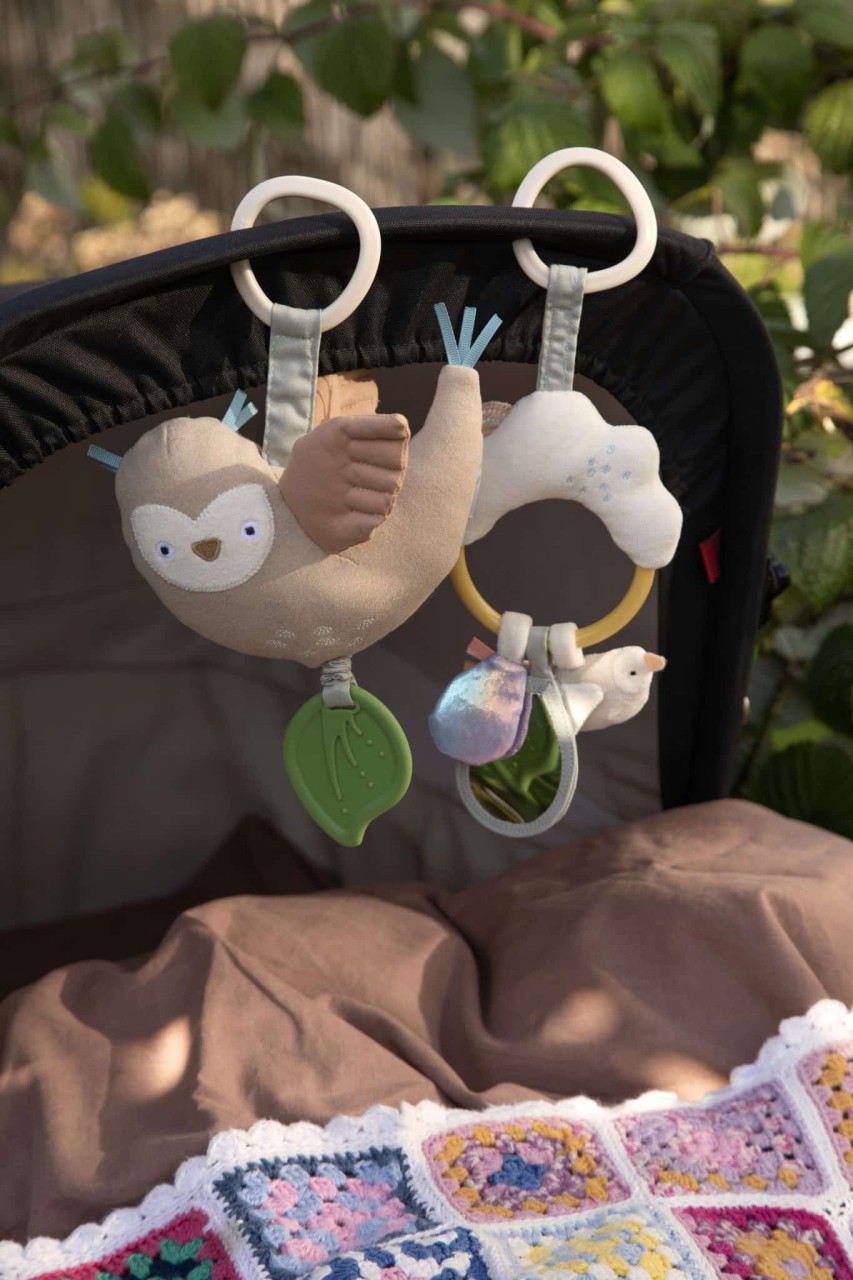 baby mobile, hängespielzeug, eulenplüschtier, wolkenspielzeug, zahnungslate