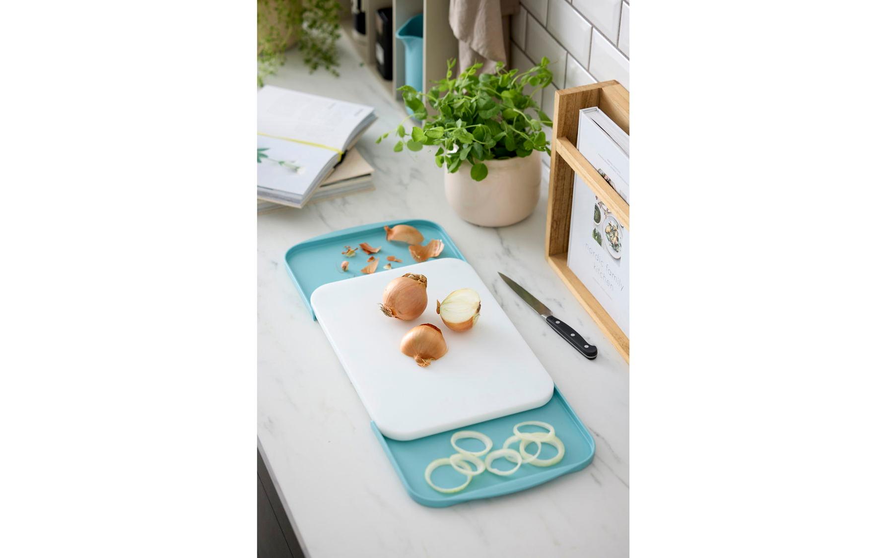 Zwiebel, Zwiebeln, Messer, Schneidebrett, Küche