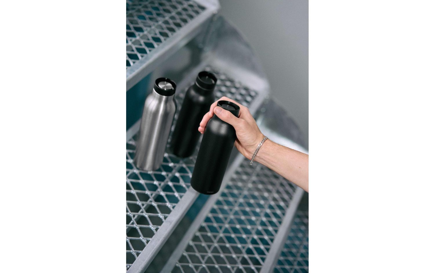 Flasche, Wasserflasche, Edelstahl, Schwarz, Trinkgefäß, Wasserflasche, Sportflasche, Edelstahl, Schwarz, Trinkflasche, flasche, wasserflasche, stahl, schwarz, handheld
