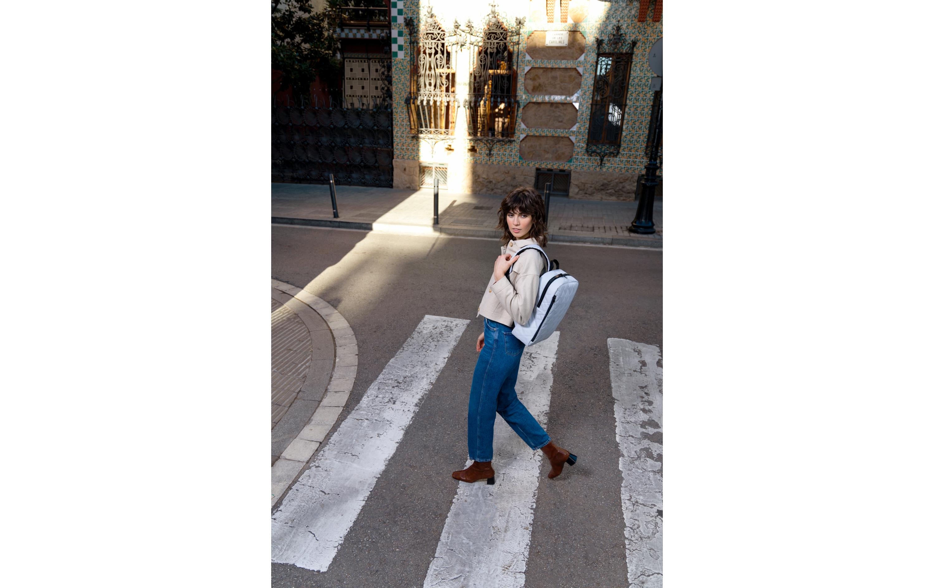 Straße, Asphalt, Fußgänger, Person, Jugendlich