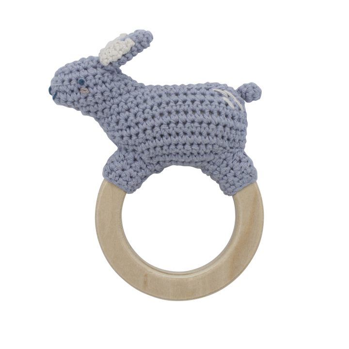 Sebra Häkel-Rassel, Bluebell das Kaninchen auf Holzring, dreamy lavender