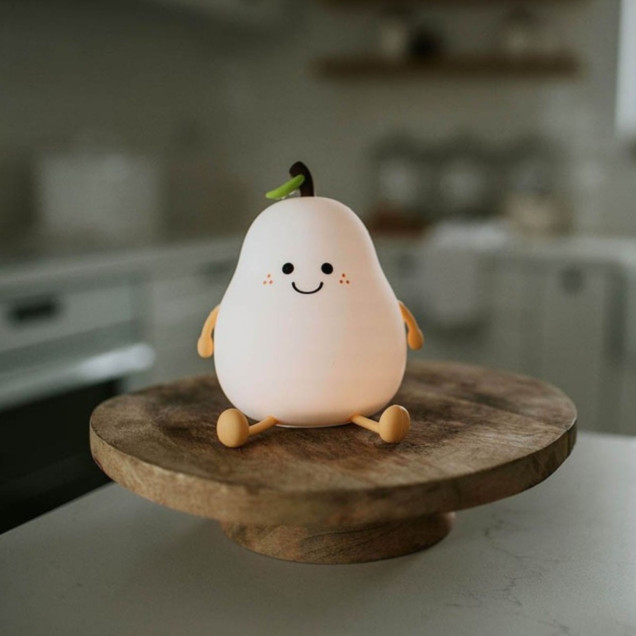 Vogel, Pinguin, Essen, Präsentation des Essens, Holz, Kugelfigur, Fruchtform, Gesichtsmotiv, Dekorfigur, Küchen-Accessoire