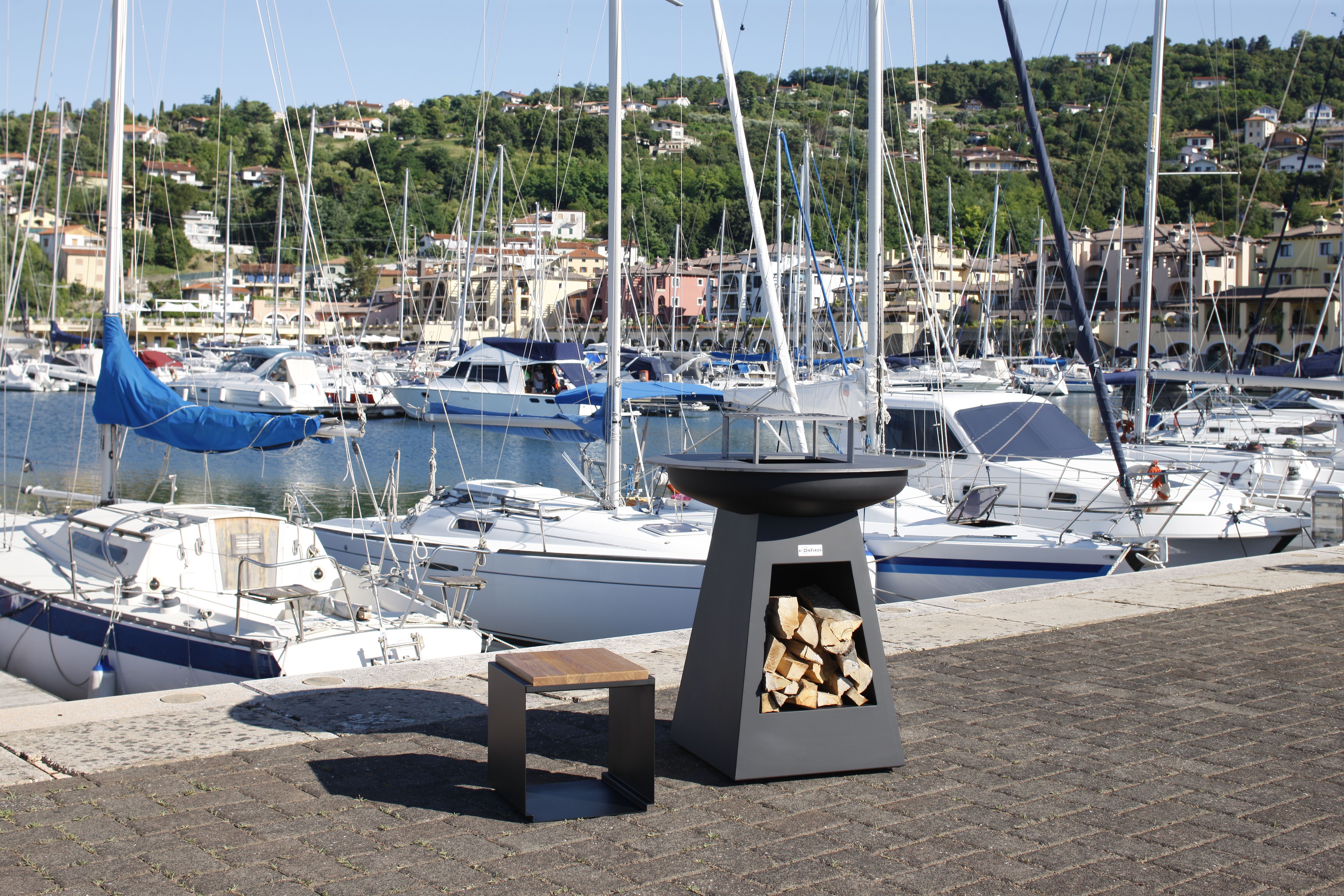 Quadratischer Grill-Aufsatz für BBQ OnFire Quadratischer Grill-Aufsatz für BBQ OnFire