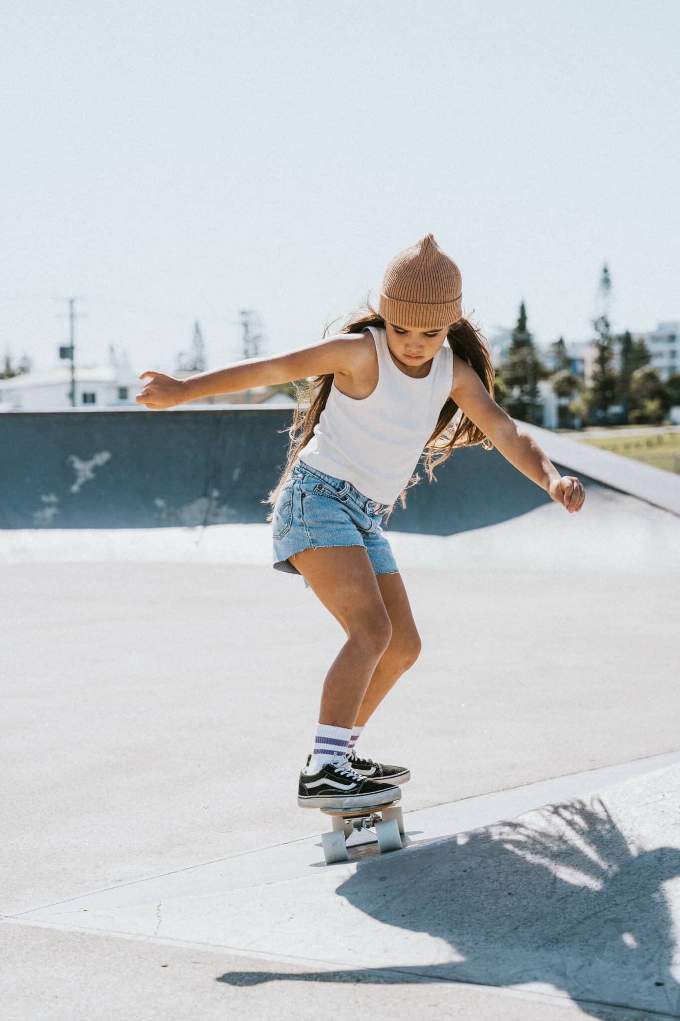 Skateboard White