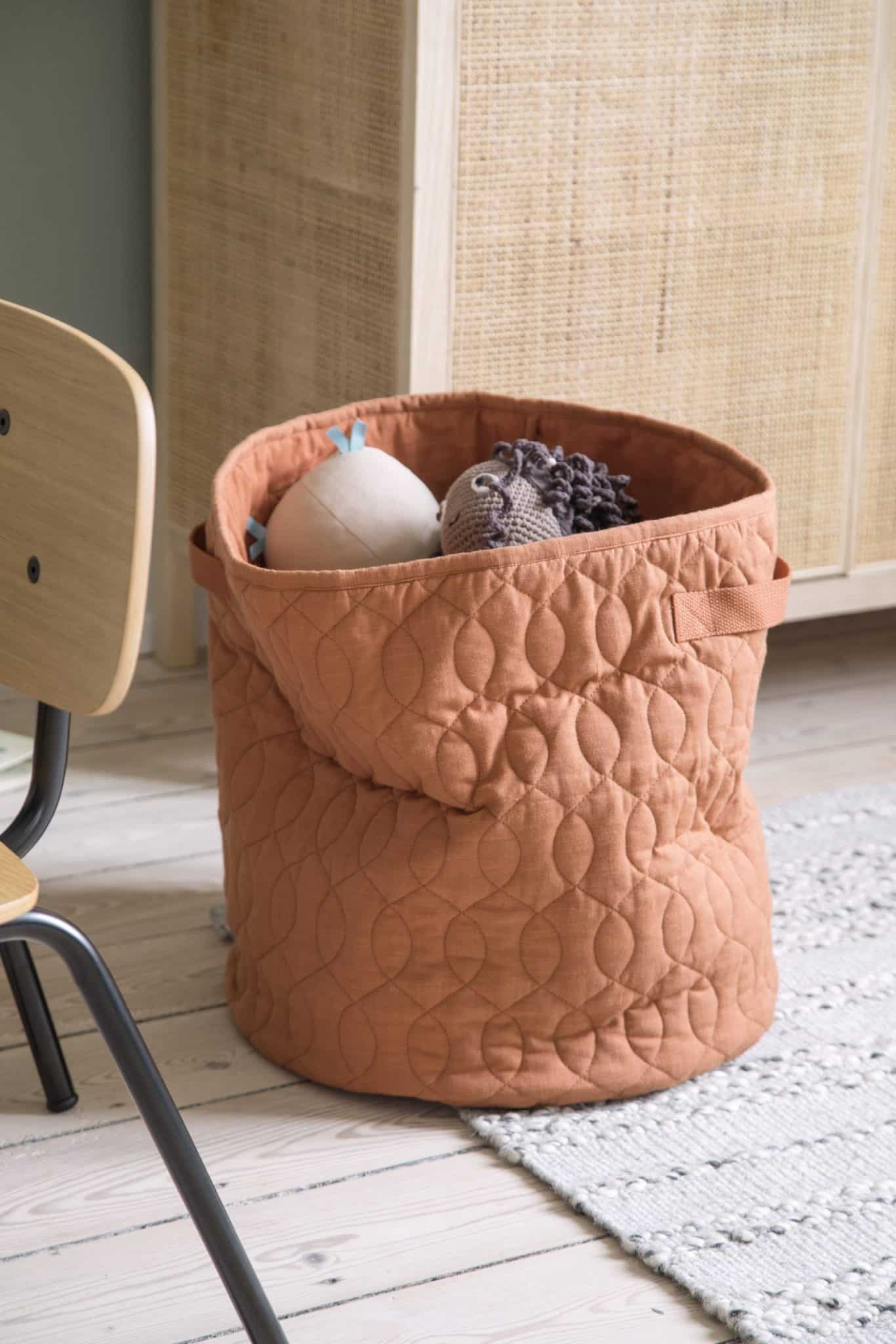Gesteppter Korb, 48 l., sweet tea brown