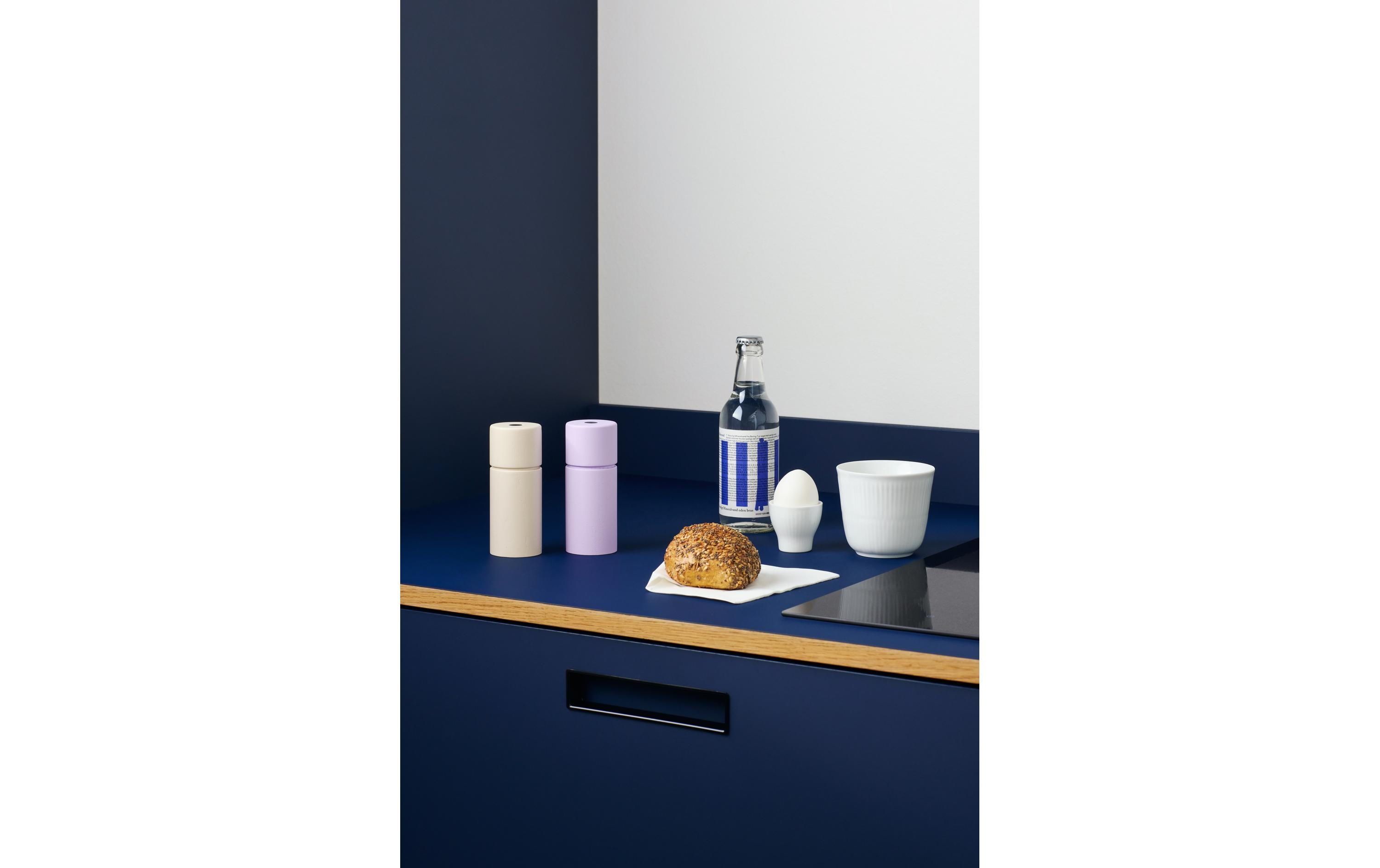 Moebel, Anrichte, Porzellan, Töpferei, Tasse, Moebel, Anrichte, Porzellan, Töpferei, Tasse