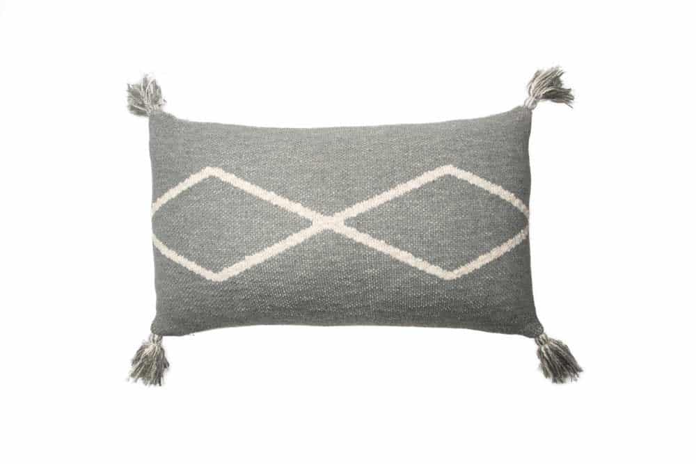 Knitted Cushion Oasis Grey