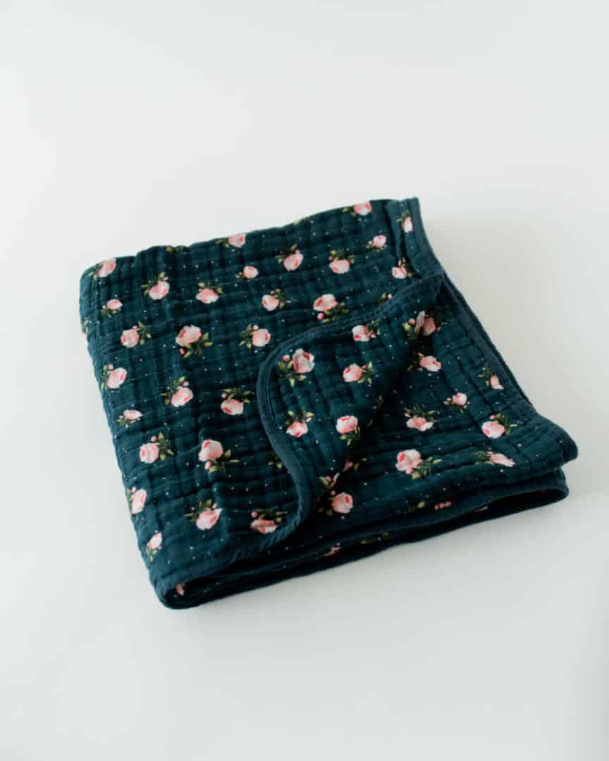 Cotton Muslin Quilt - Midnight Rose