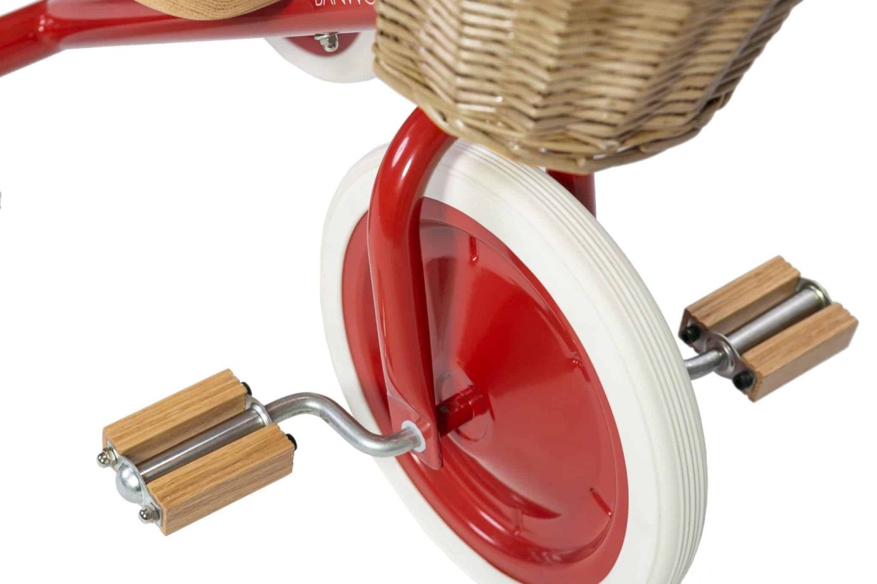 Kinderfiets, Weiß-Rot, Räder, Holzpedale, Korbkorb