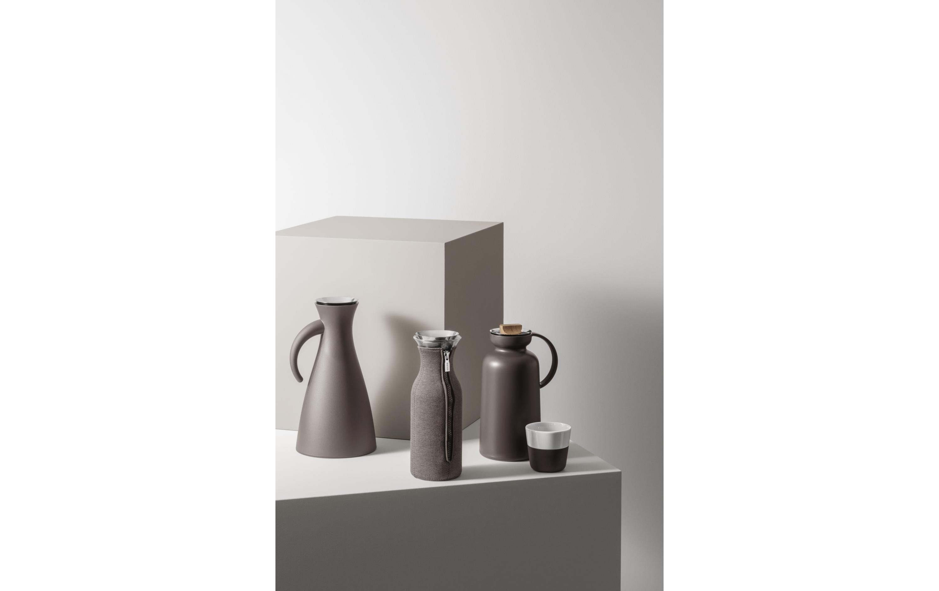 Eva Solo Thermoskanne Chocolate 1l Kanne, Töpferei, Regal, Kanne, Töpferei, Regal