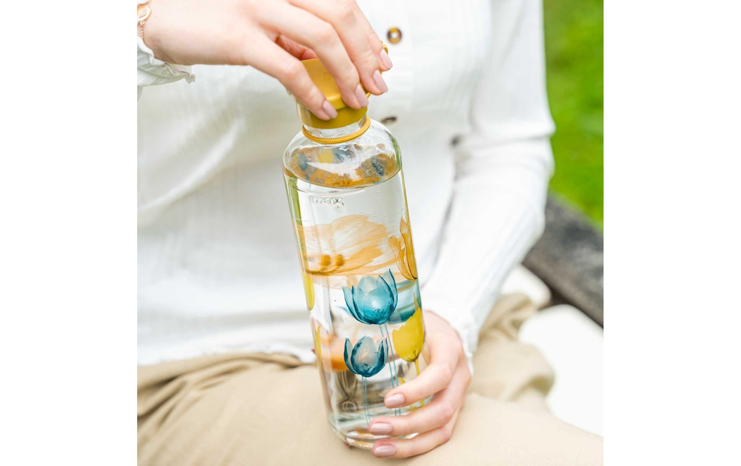 Leonardo Trinkflasche Flower 0.75l sand