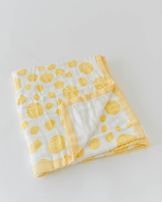 Deluxe Muslin Quilt - Yellow Burst