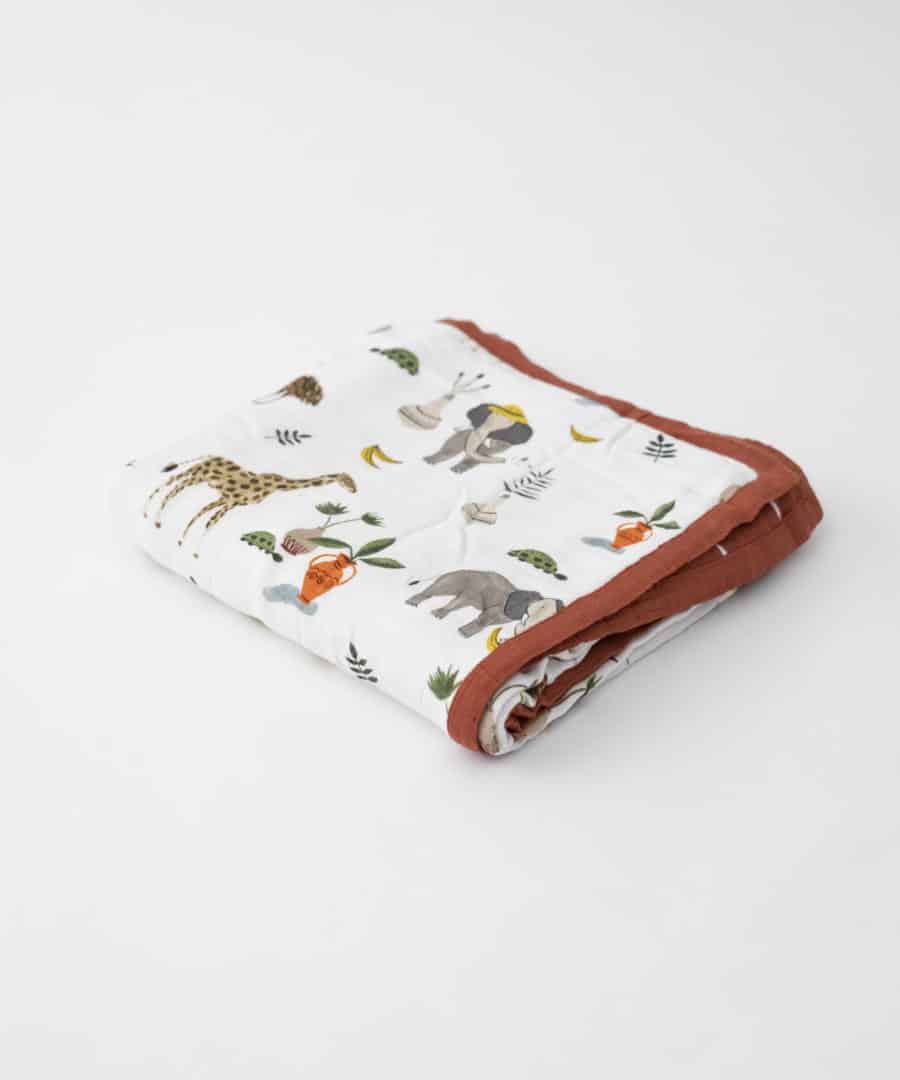 Deluxe Muslin Quilt - Safari Social
