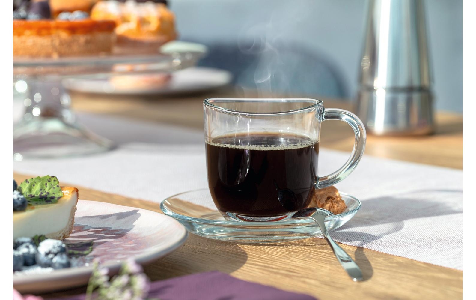 Pokal, Untertasse