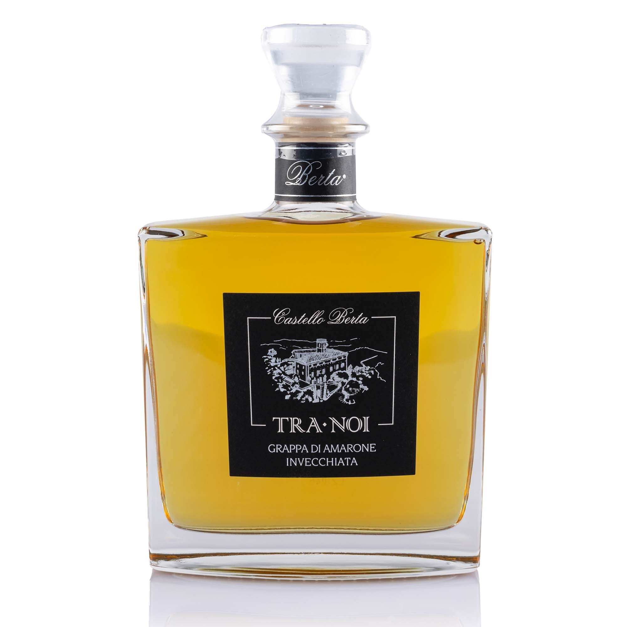 Grappa Tra Noi "Amarone" von Berta 42% in Holzkiste, 70cl Grappa Tra Noi "Amarone" von Berta 42% in Holzkiste, 70cl