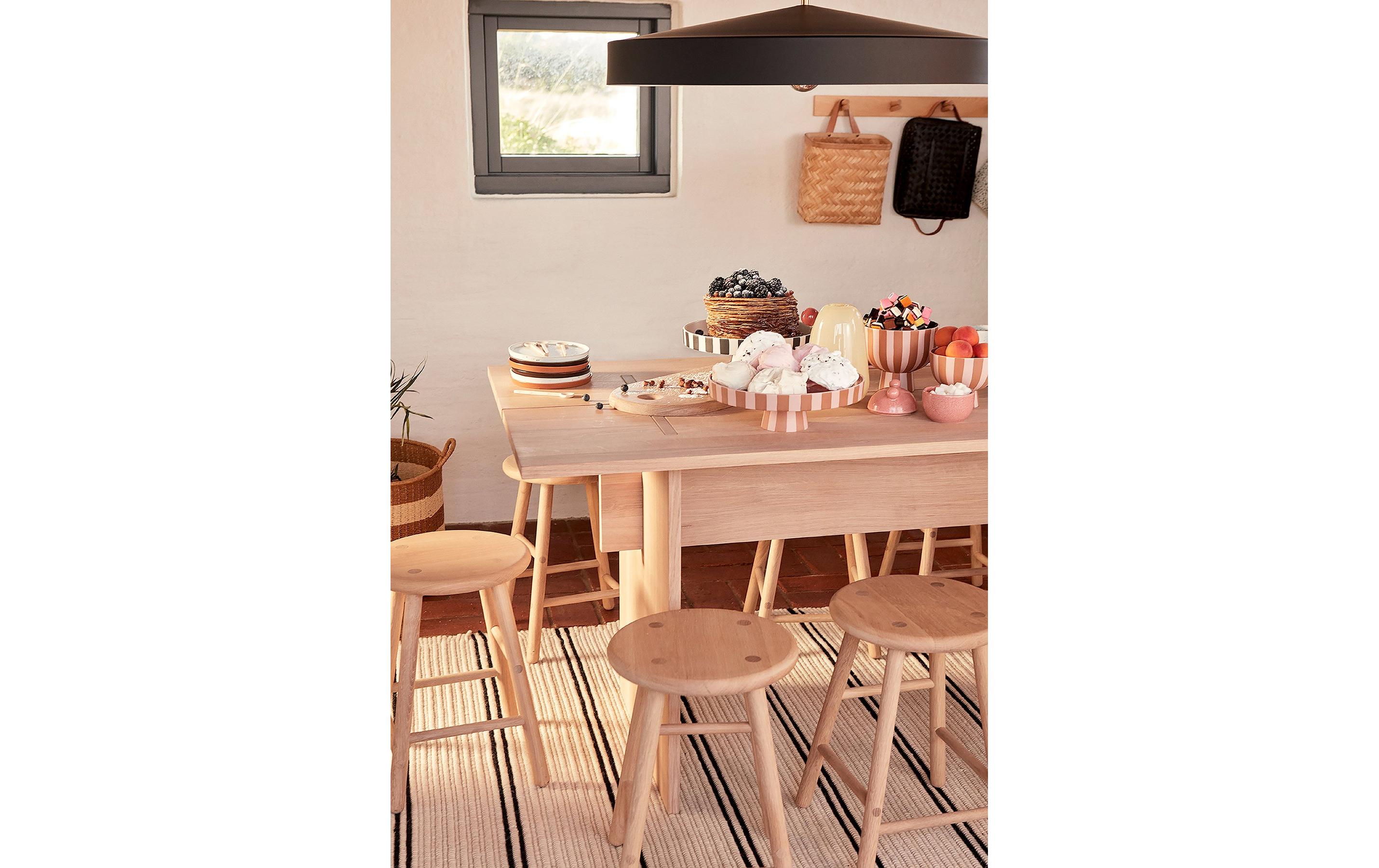 Speisesaal, Esstisch, Mobiliar, Tabelle, Innenarchitektur